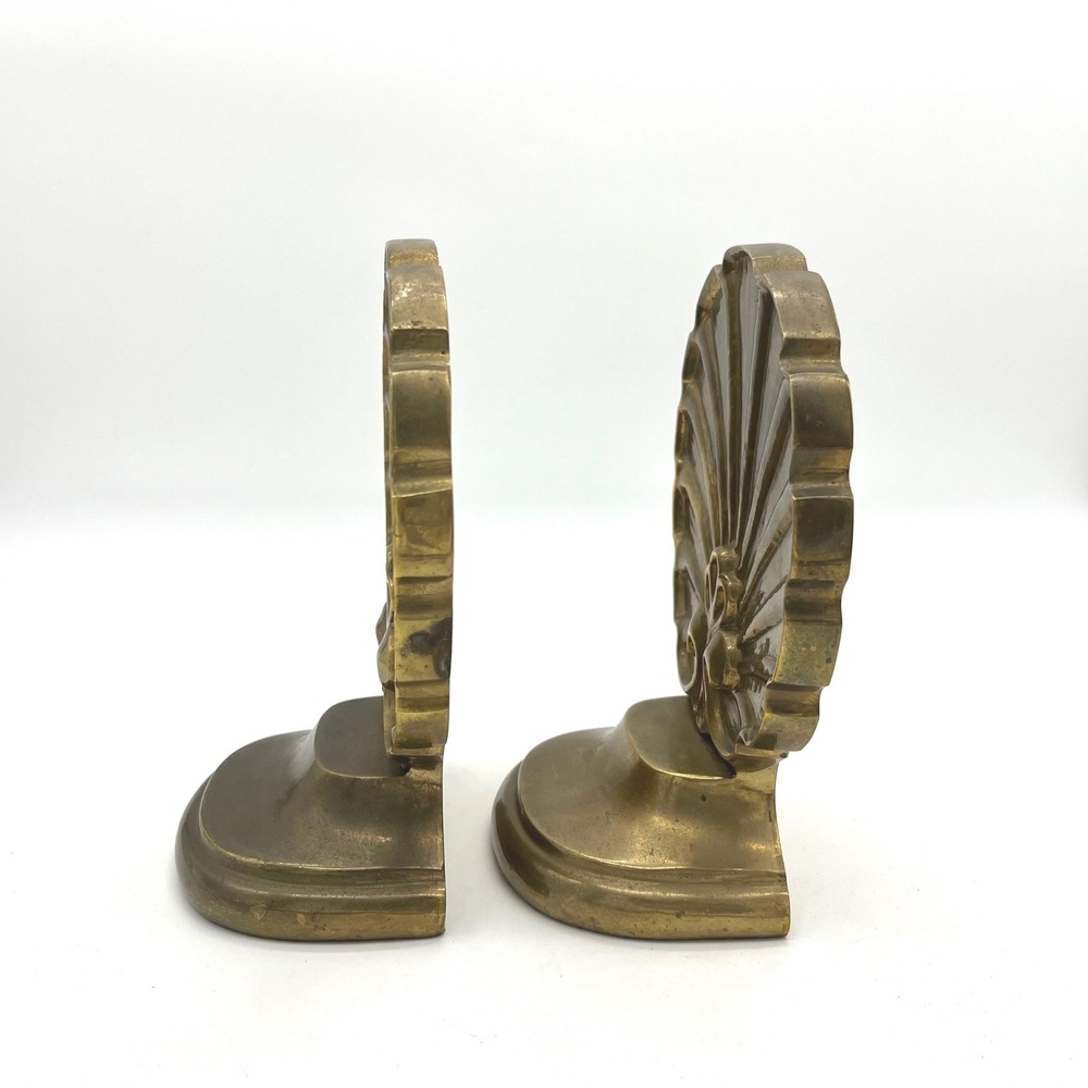 Vintage Solid Brass Scallop Shell Bookends Pair Gold Coastal Decor 5.5 Inch - Picture 6 of 9